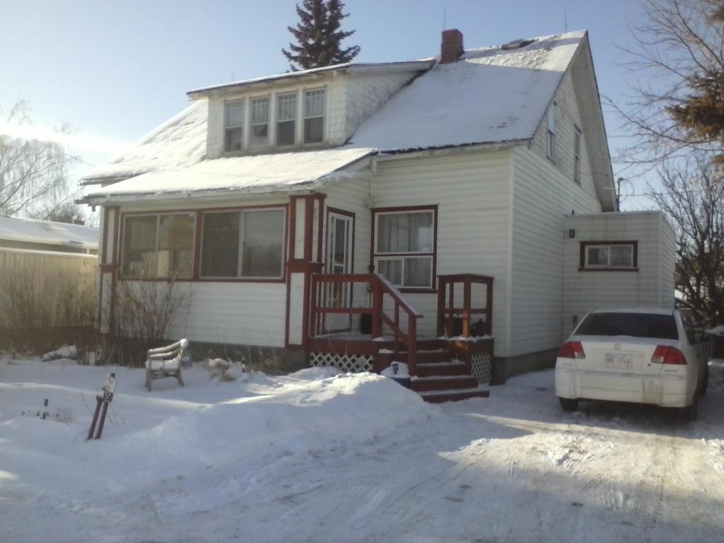 Nisku Guest House Exterior photo